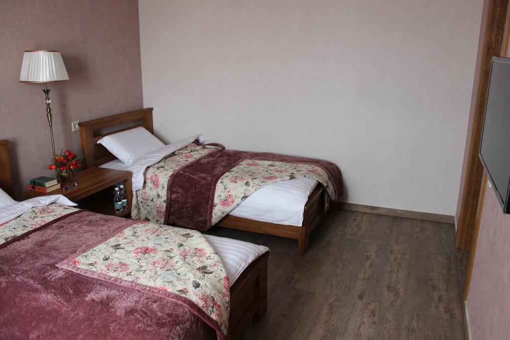 Barin House Hotel Sumî Exterior foto