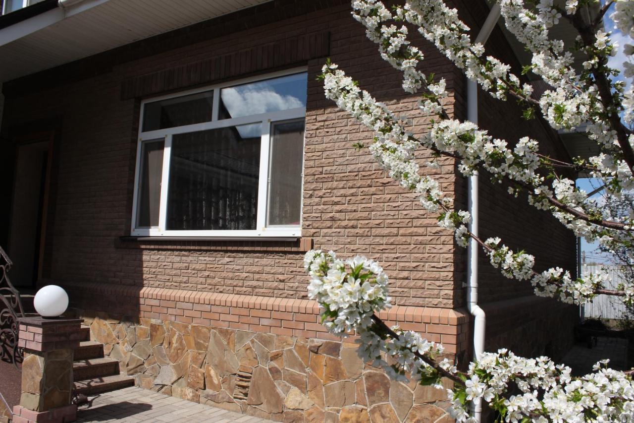 Barin House Hotel Sumî Exterior foto
